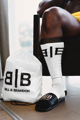 KNEE HIGH SOCKS - WHITE