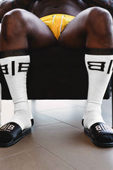 KNEE HIGH SOCKS - WHITE